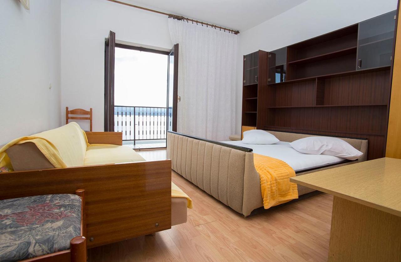 Stanici Beach Apartments Omiš Exterior foto